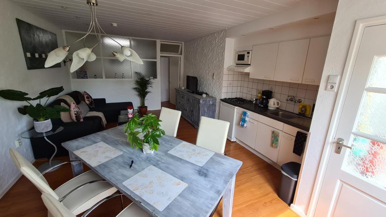 Roos Guesthouse Holiday Appartements ファルケンブルフ エクステリア 写真